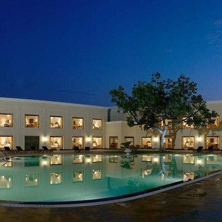 The Lalit Traveller Khajuraho Hotel Ngoại thất bức ảnh