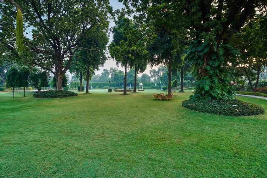 The Lalit Traveller Khajuraho Hotel Ngoại thất bức ảnh