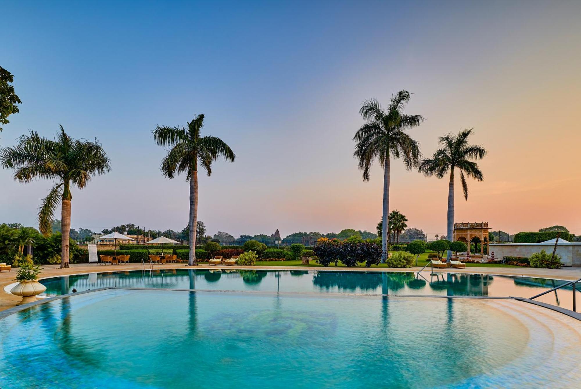 The Lalit Traveller Khajuraho Hotel Ngoại thất bức ảnh